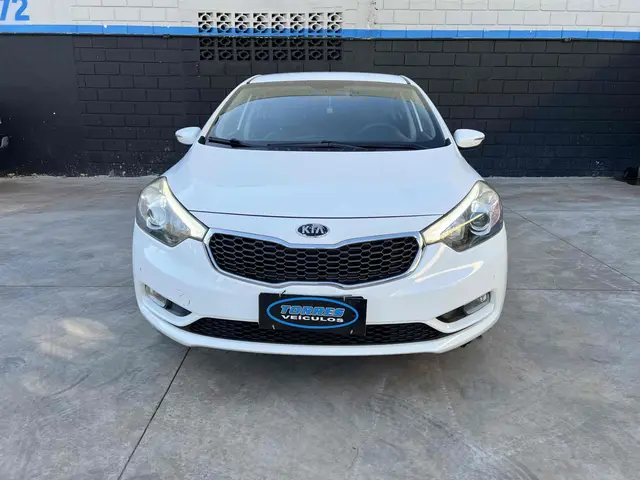 Carro Kia Cerato 2014 SX 1.6 (Aut) (Flex)