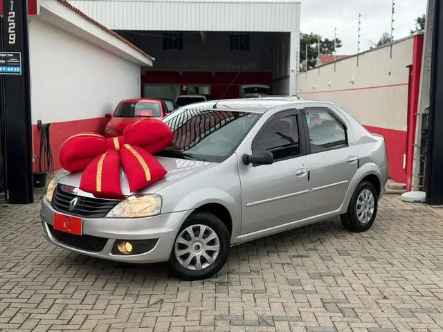 Carro Renault Logan 2012 Authentique 1.0 16V (flex)