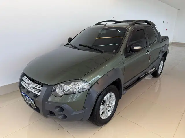 Carro Fiat Strada 2012 Adv.1.8 16V LOCKER Dualo. Flex CD