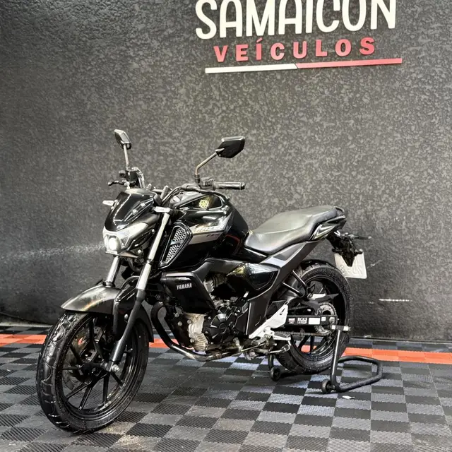 Moto Yamaha Fazer FZ15 2023 ABS
