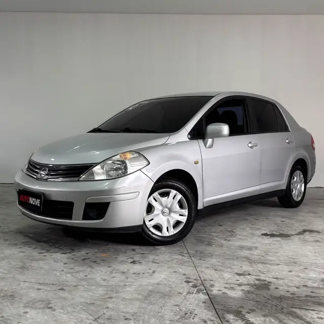 Carro Nissan Tiida 2012 S 1.8 (flex)