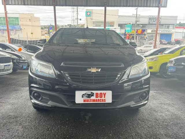 Carro Chevrolet Onix 2013 1.4 LT SPE/4