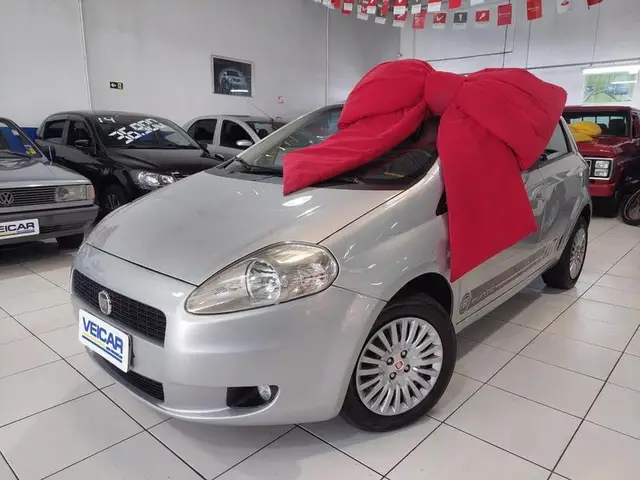 Carro Fiat Punto 2012 Essence 1.8 16V Dualogic (Flex)