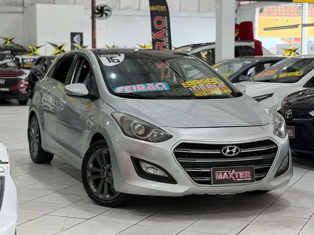 Carro Hyundai i30 2016 I30 1.8 16V MPI (Básico+Teto)