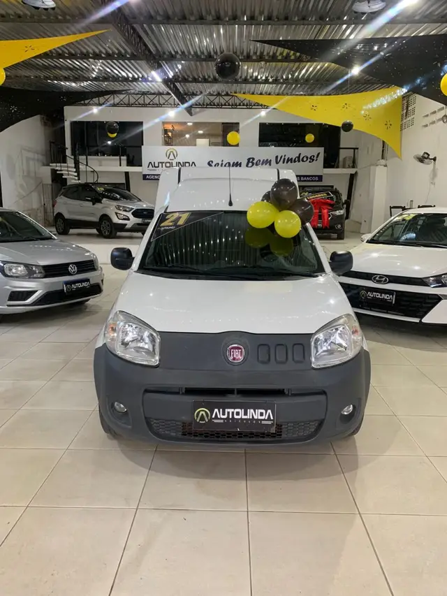 Carro Fiat Fiorino 2021 Furgão 1.4 Working (Flex)