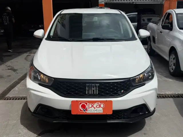 Carro Fiat Argo 2025 Drive 1.0