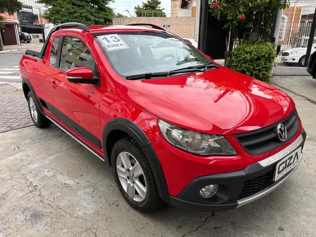 Carro Volkswagen Saveiro 2013 Cross 1.6 (Flex) (cab. estendida)