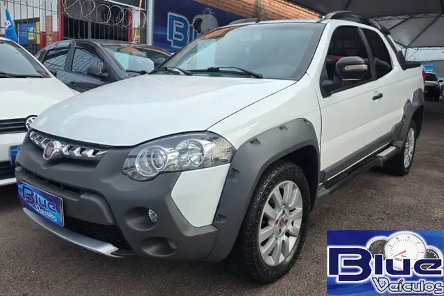 Carro Fiat Strada 2015 Adventure 1.8 16V (Flex) (Cabine Dupla)