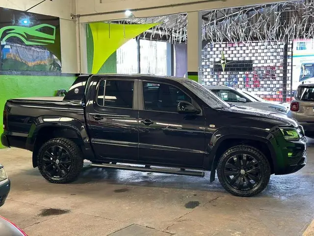 Carro Volkswagen Amarok 2023 Extreme 3.0 CD 4x4 TDi (Aut)