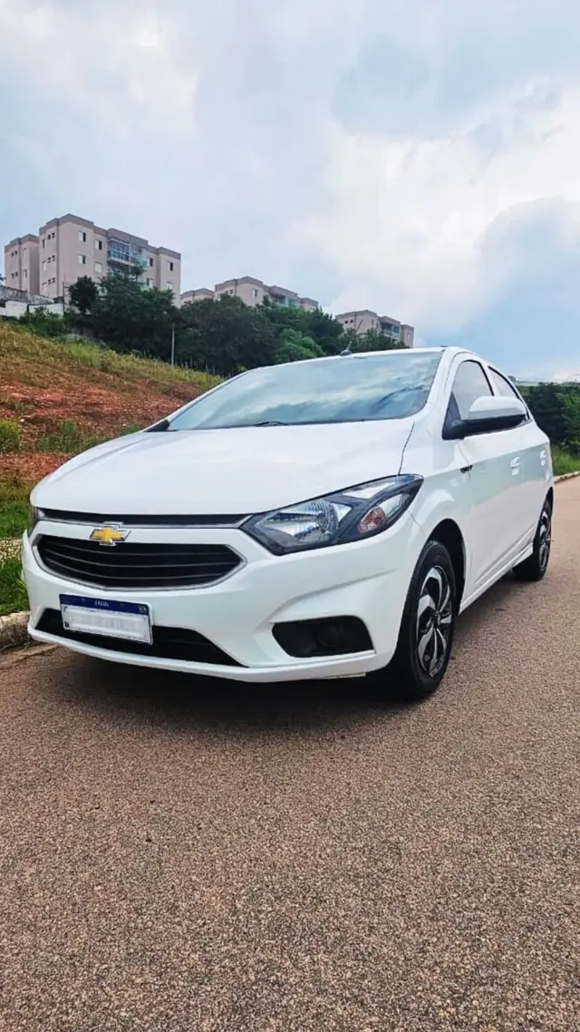 Carro Chevrolet Onix 2018 1.0 LT SPE/4