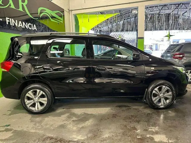 Carro Chevrolet Spin 2024 Premier 1.8 (Aut.)