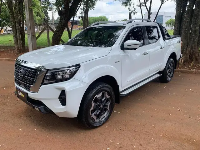 Carro Nissan Frontier 2024 Platinum 2.3 Turbo 4x4