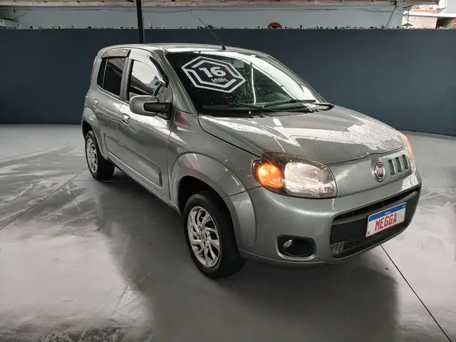 Carro Fiat Uno 2016 Vivace 1.0 8V (Flex) 4p