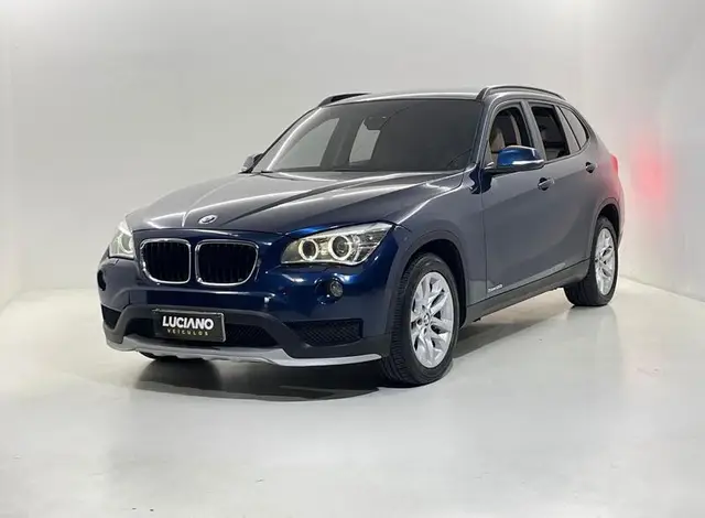 Carro BMW X1 2015 2.0 sDrive20i Activeflex