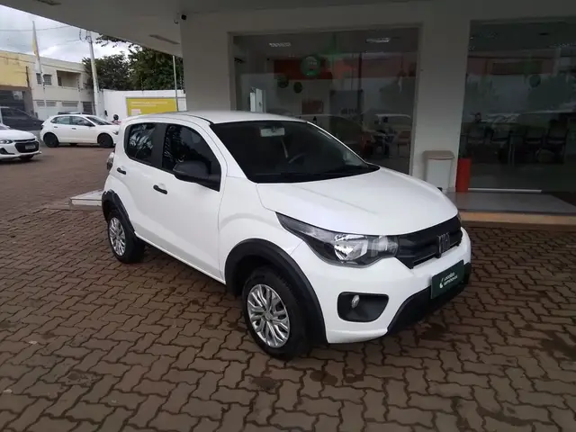 Carro Fiat Mobi 2025 Like 1.0