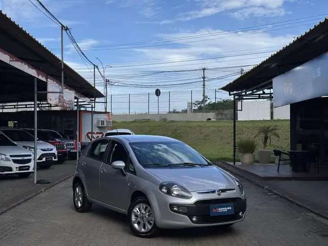 Carro Fiat Punto 2016 Attractive 1.4 (Flex)