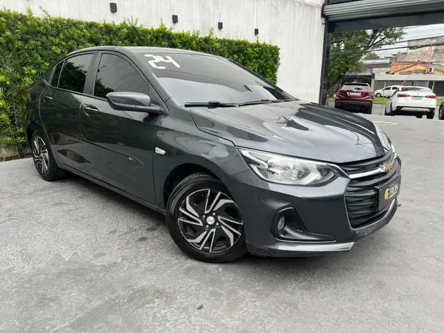 Carro Chevrolet Onix Plus 2024 LT 1.0