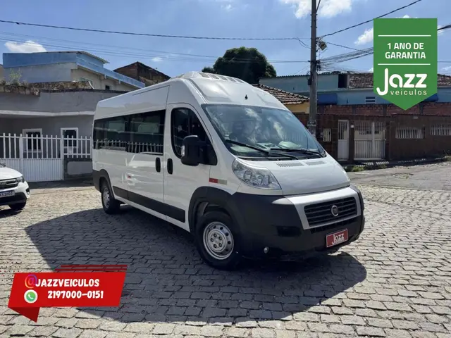 Carro Fiat Ducato 2021 Minibus Comfort 2.3 16v Diesel