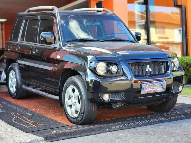 Carro Mitsubishi Pajero TR4 2008 2.0 16V