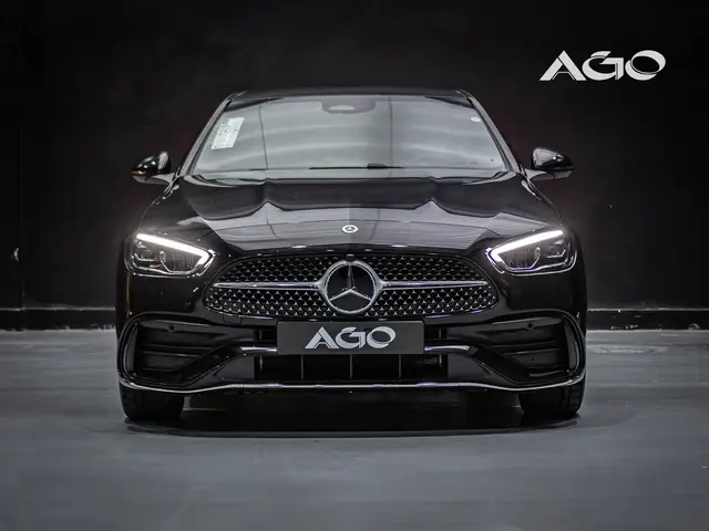 Carro Mercedes-Benz C 200 AMG 2025 AMG Line EQ Boost 1.5 (Aut)