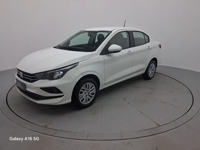 Carro Fiat Cronos 2025 Drive 1.3