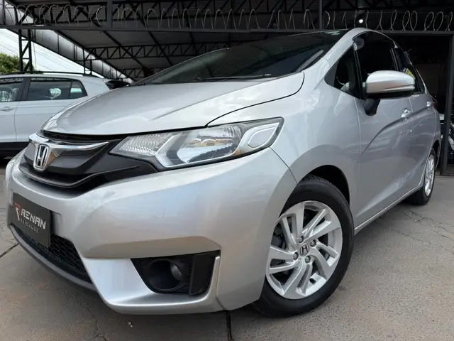 Carro Honda Fit 2015 1.5 16v LX (Flex)