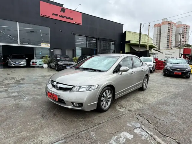 Carro Honda Civic 2011 New  LXL 1.8 i-VTEC (Couro) (Aut) (Flex)