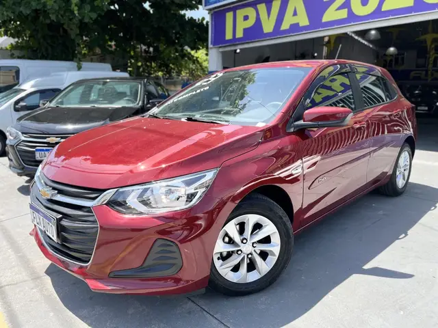 Carro Chevrolet Onix 2023 LT 1.0