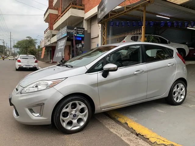 Carro Ford New Fiesta Hatch 2013 SE 1.6 16V (Flex)