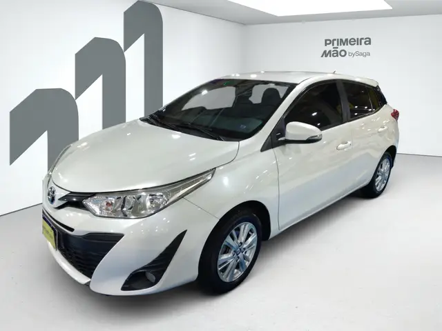 Carro Toyota Yaris 2019 1.3 XL Plus Tech CVT (Flex)