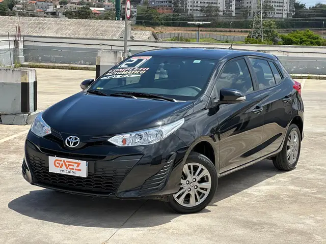 Carro Toyota Yaris 2021 1.5 XS Connect CVT (Flex)