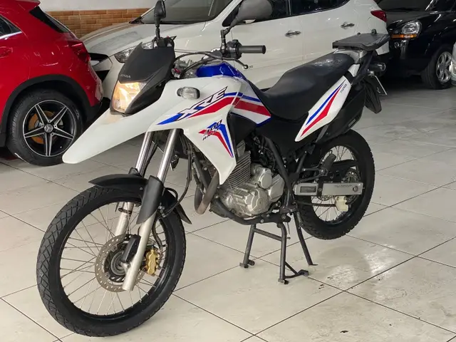 Moto Honda XRE 300 2017 (Flex)