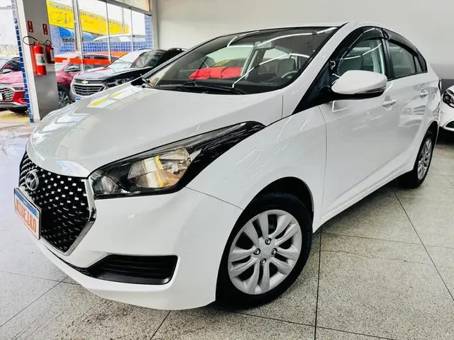 Carro Hyundai HB20S 2019 1.0 Comfort Plus (Flex)