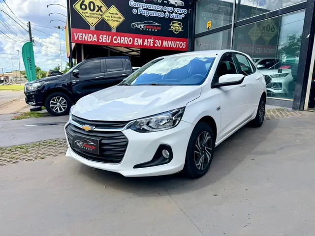 Carro Chevrolet Onix 2025 LT 1.0 Turbo