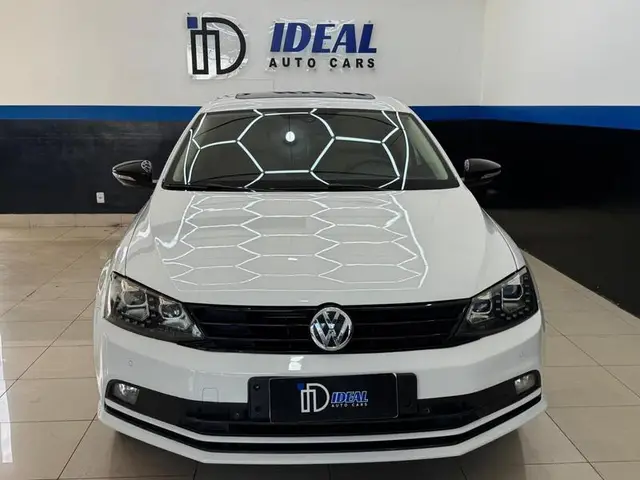 Carro Volkswagen Jetta 2013 2.0 TSI Highline DSG