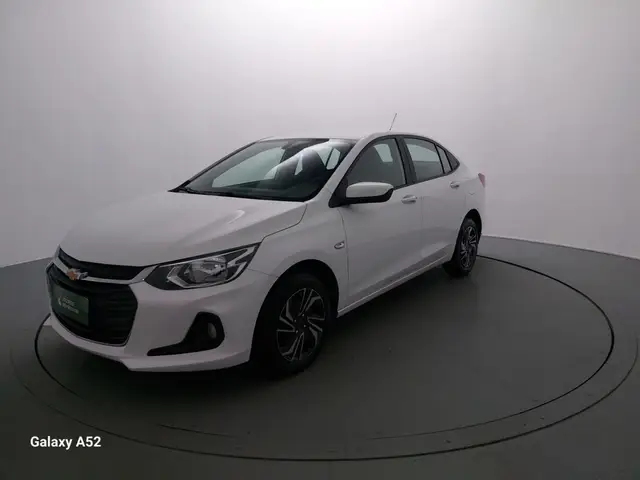Carro Chevrolet Onix Plus 2025 LT 1.0