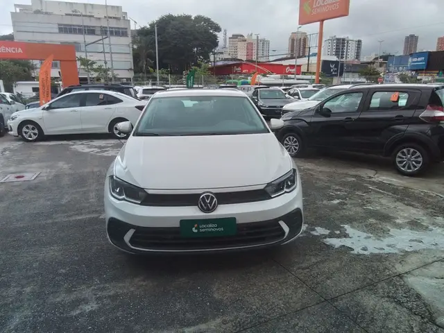 Carro Volkswagen Polo 2025 Track 1.0 Flex 12V 5p