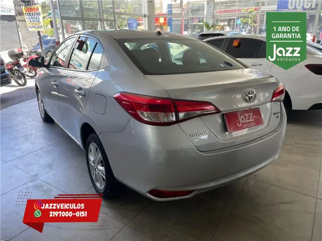 Carro Toyota Yaris Sedan 2019 1.5 XL (Flex)