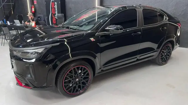 Carro Fiat Fastback 2024 Abarth