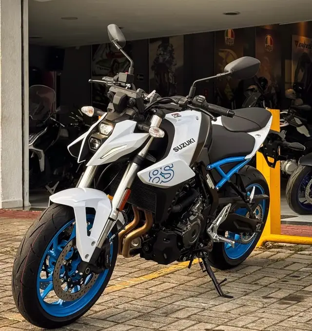 Moto Suzuki GSX-8S 2025 776 cc