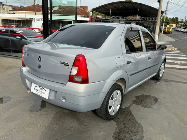 Carro Renault Logan 2009 Expression 1.6 8V Hi-Torque (flex)