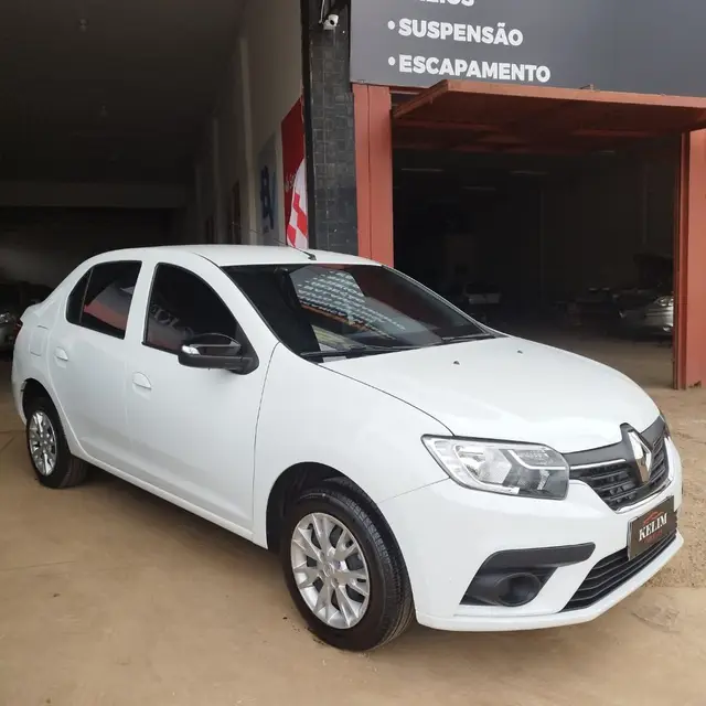 Carro Renault Logan 2025 Zen 1.0