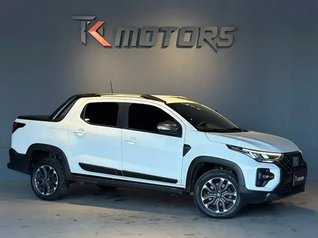 Carro Fiat Strada 2025 Ultra 1.0 Turbo