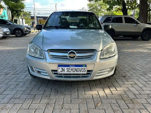 Carro Chevrolet Prisma 2011 Joy 1.0 (Flex)