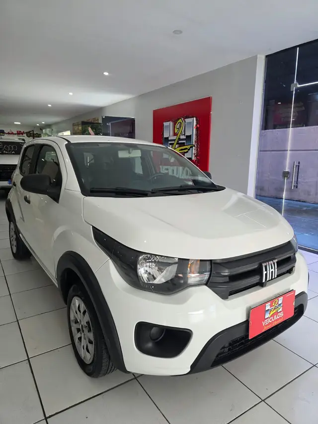 Carro Fiat Mobi 2023 Like 1.0 (Flex)