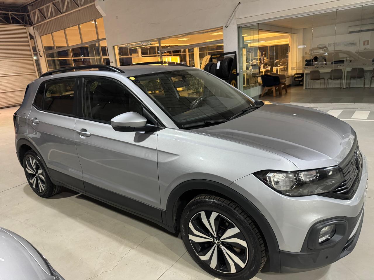 VW - Volkswagen-T-Cross-1.0 200 TSI 12V (Aut) (Flex)