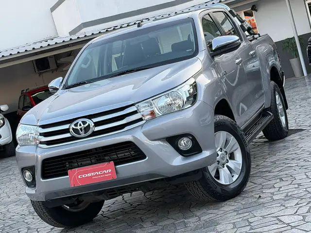 Carro Toyota Hilux Cabine Dupla 2018 Hilux 2.7 SRV CD 4x2 (Flex) (Aut)