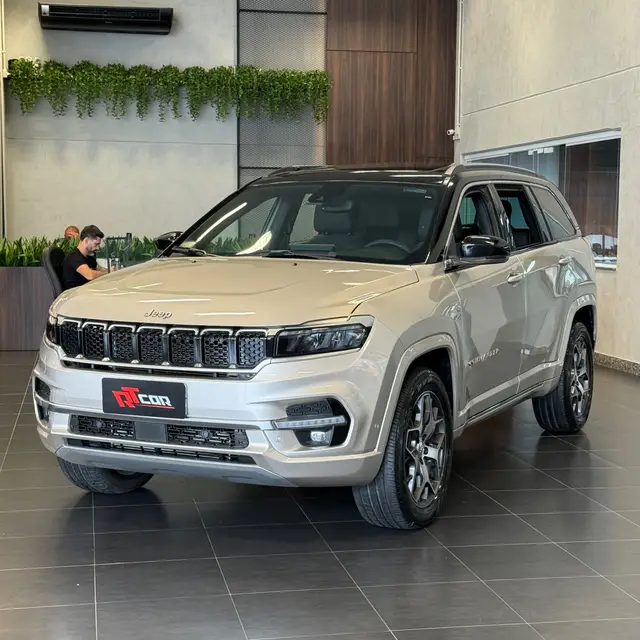 Carro Jeep Commander 2023 Overland 2.0 TD380