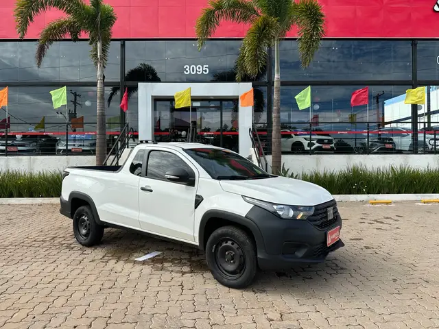 Carro Fiat Strada 2025 Endurance 1.3 Flex 8V CS