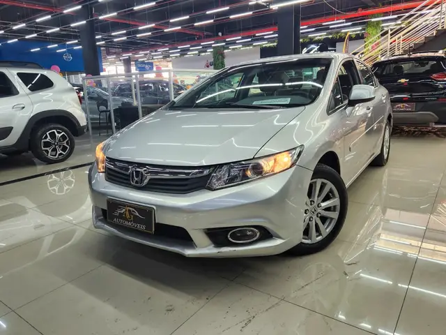 Carro Honda Civic 2014 New  LXS 1.8 16V i-VTEC (Flex)